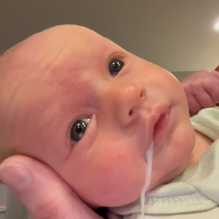 Instagram post by @vinny__3000 for Tushbaby. Caption reads: @tushbaby Pearl Making It Look Easy👀😎👶🏻

USE....