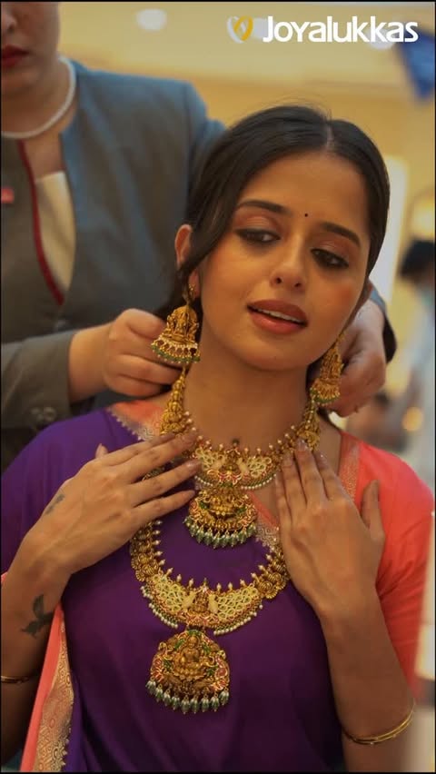 Instagram post by @pravallika_damerla for Joyalukkas. Caption reads: [...] elegance ✨ Unlock exclusive value with....