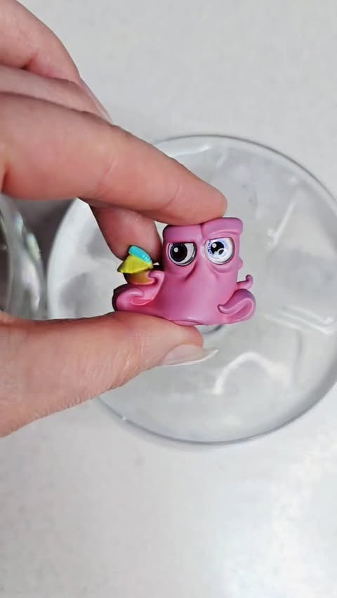 Instagram post by @tanjastoysreview for Just Play. Caption reads: [AD]🧊 Color Changing Hank from Disney Doorables....