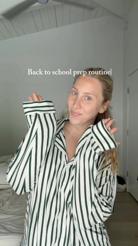 Instagram post by @carlyweinstein for ACUVUE. Caption reads: Reset season starts now @acuvue #Ad #AcuvuePartner....