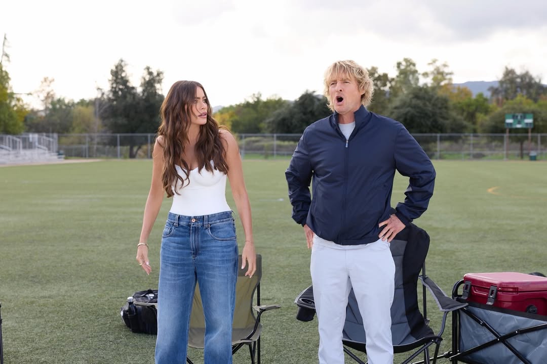 Instagram post by @sofiavergara for Telemundo. Caption reads: Behind the scenes from the #MundialTelemundo....