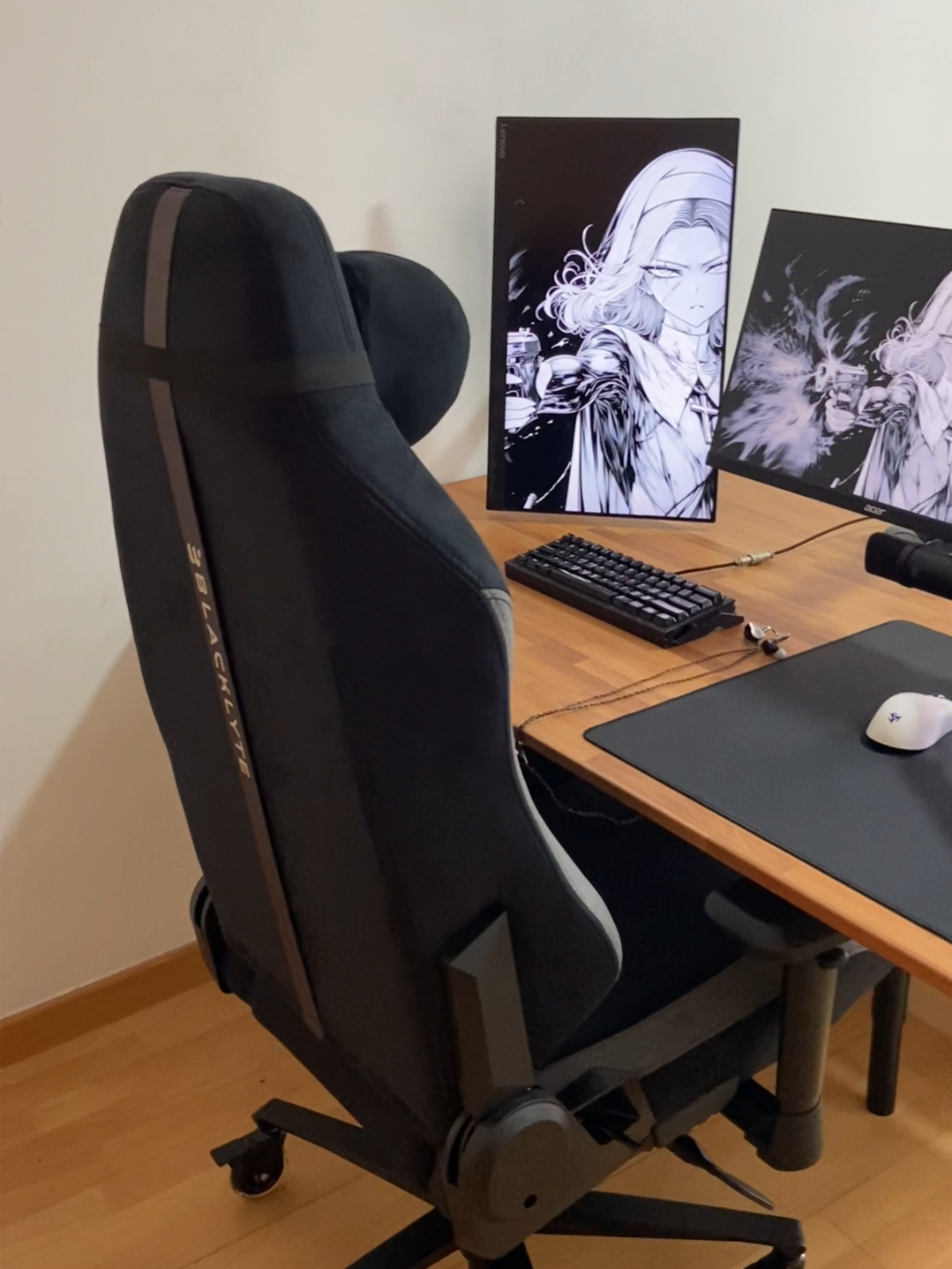 TikTok post by @santos.techhh for Blacklyte. Caption reads: My new chair! Blacklyte Athena Gaming Chair....