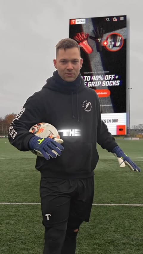 Instagram post by @thedutchgoalkeeper for T1TAN. Caption reads: [...] all goalkeeper slow? 🧤🔥 Black Friday....