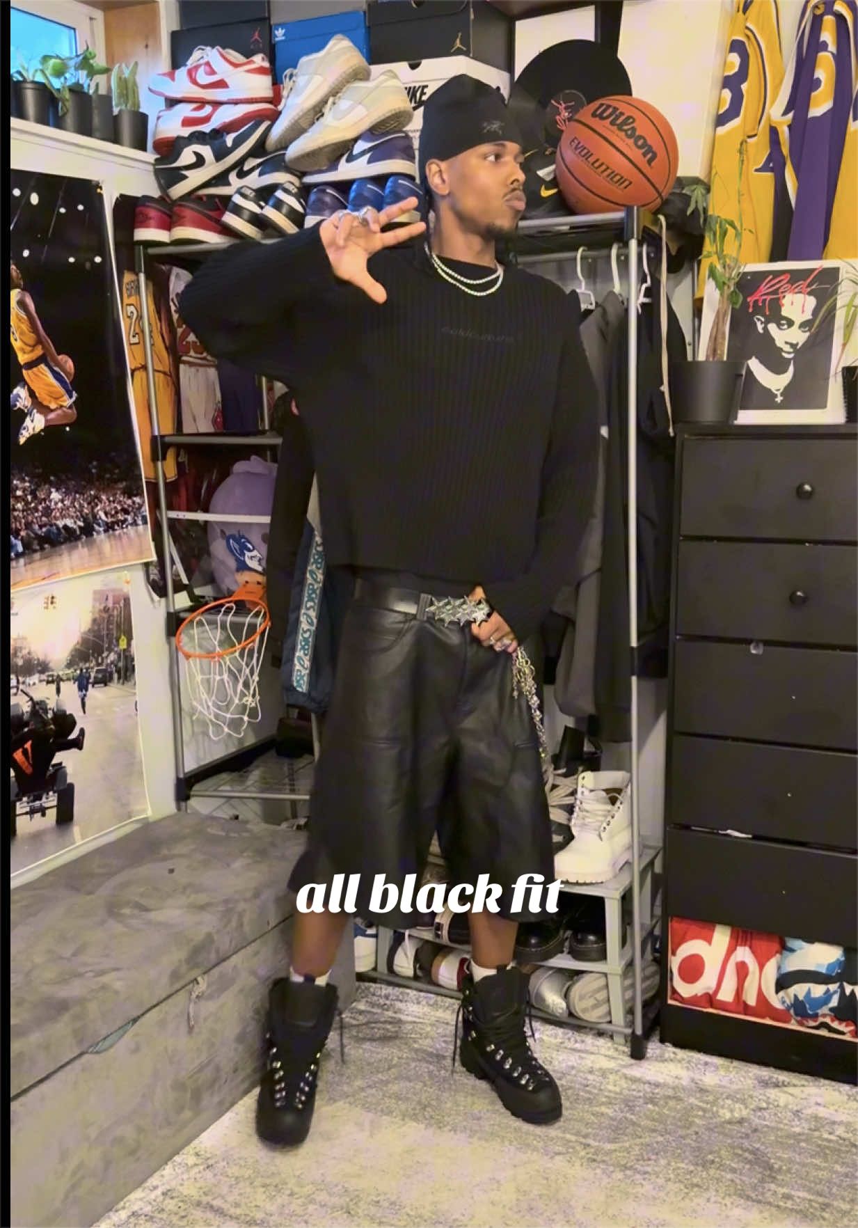 TikTok post by @mubaxrak for Cold Culture. Caption reads: [...] fits nvr miss ! sweater:@Cold Culture....