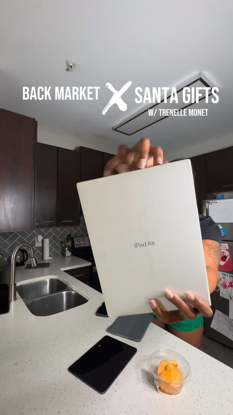 Instagram post by @trenellemonet for Back Market. Caption reads: Thank you @backmarket 🎅🏽❤️

If you’re looking....