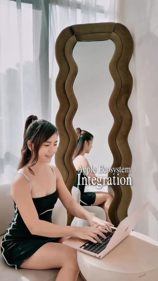 Instagram post by @bellaverena for Apple Music. Caption reads: [...] process, sambil ditemenin musik dari Apple....