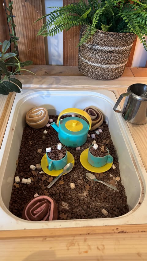 Instagram post by @early_years_steph for Lovevery. Caption reads: [...] The tea set is from the @lovevery.europe....