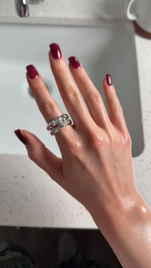 Instagram post by @danicolexx for Round Lab. Caption reads: It’s saving me 🤌 my hands used to be so dry,....