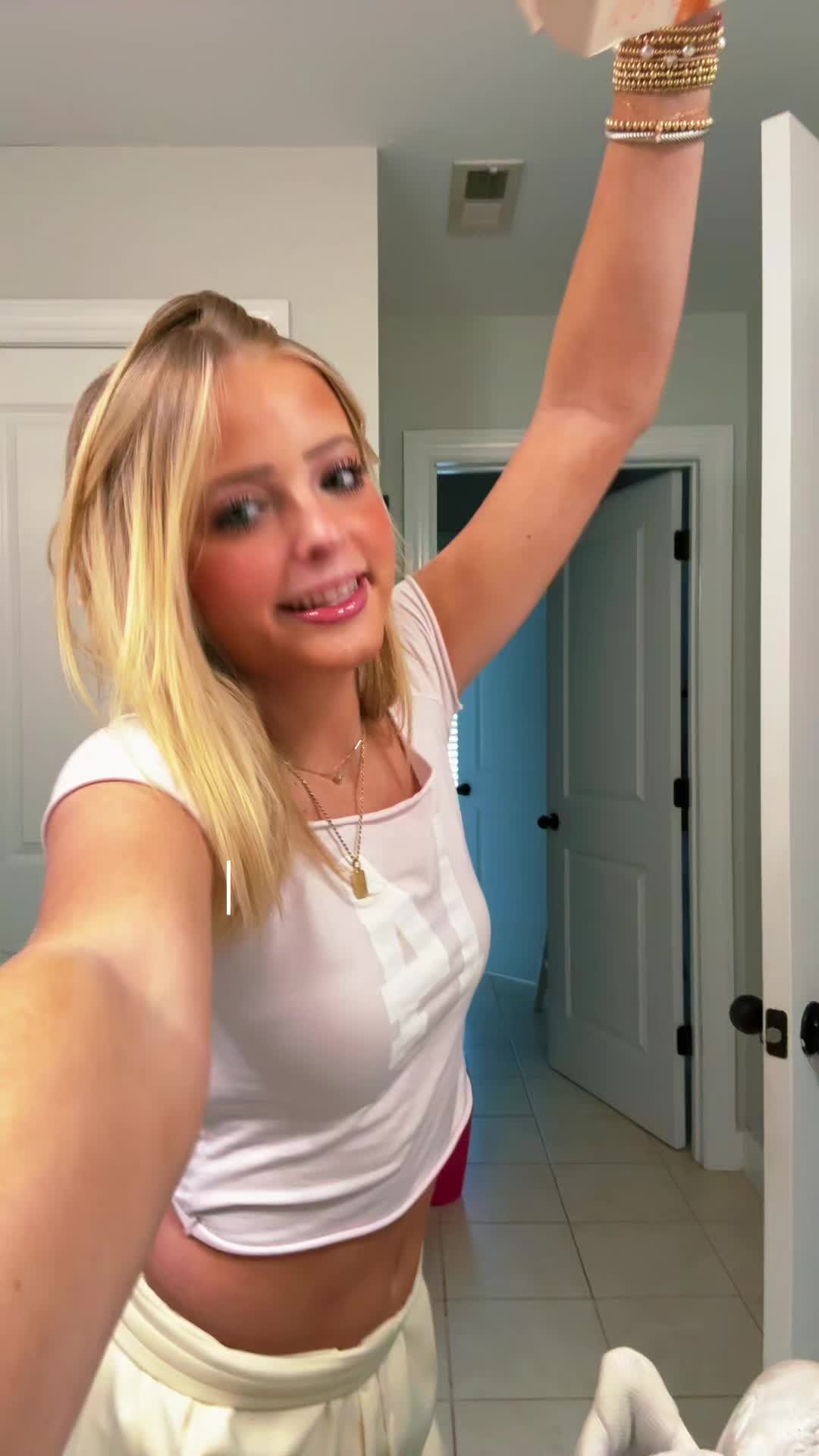 TikTok post by @zara_natale for Dooreshair. Caption reads: Thank you @dooreshairofficial 💝💝 #dooreshair....