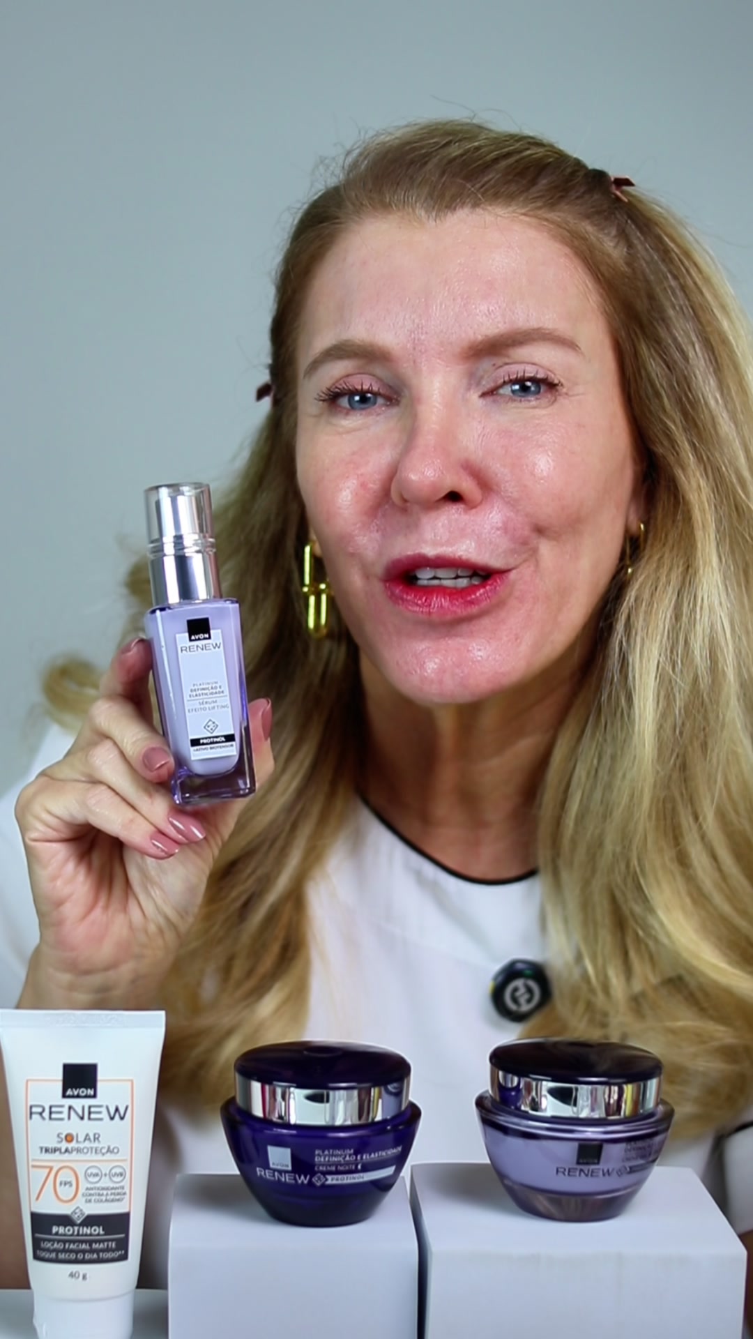 TikTok post by @danigodoyoficial for Avon. Caption reads: ✨ Testei a novidade da Avon que promete LIFTING....