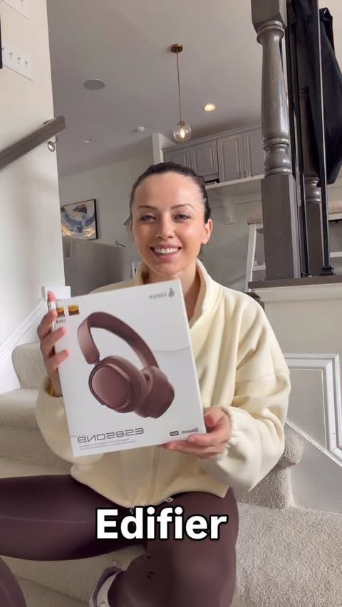 Instagram post by @merhabaamericaa for EDIFIER. Caption reads: [...] sound that goes everywhere with me 🎧✨....