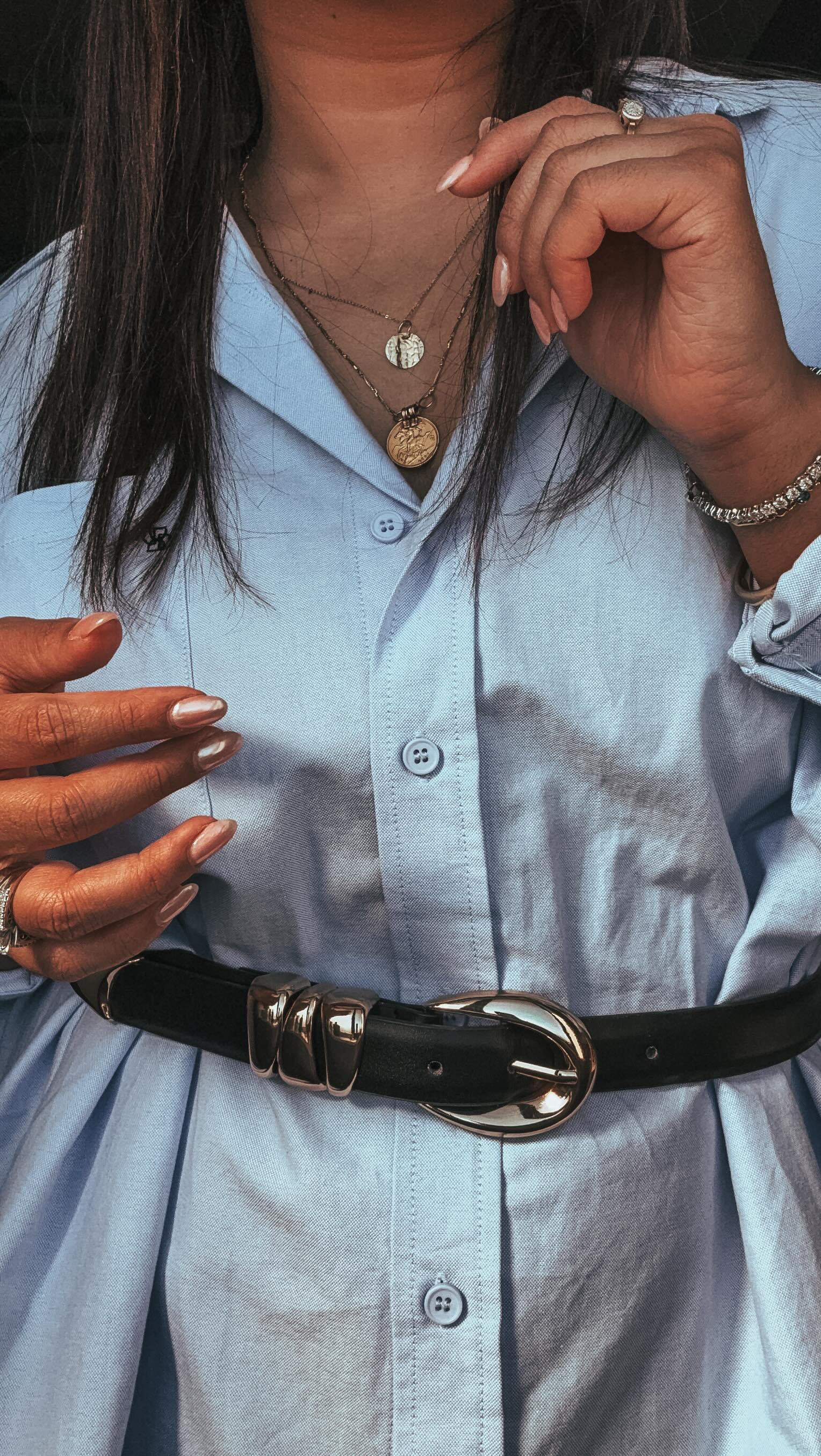 Instagram post by @sujatasinghraju for Glassons. Caption reads: [...] 
Shoes @jomercershoes 
Belt @glassons....