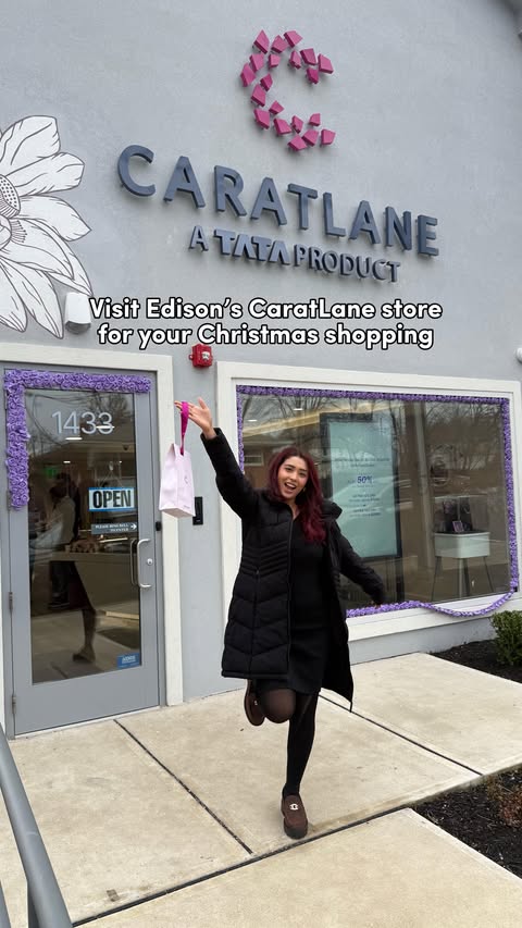 Instagram post by @doseofniyati for CaratLane. Caption reads: Just found my new everyday sparkle at CaratLane’s....