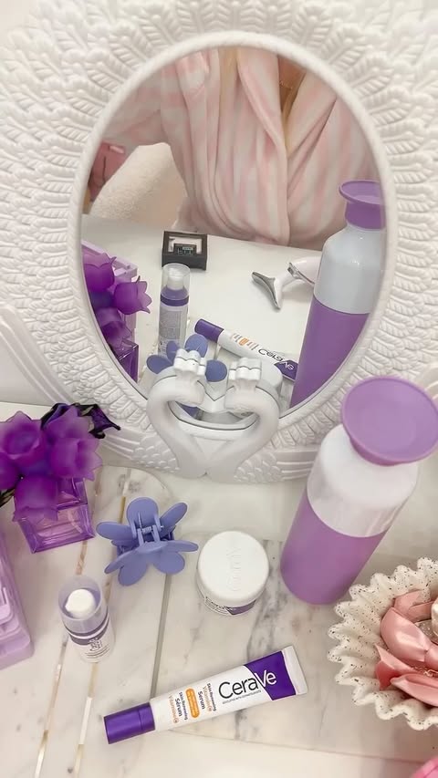 Instagram post by @moodandbeautypl for CeraVe. Caption reads: [...] #współpracareklamowabcl @beautycolab_pl....