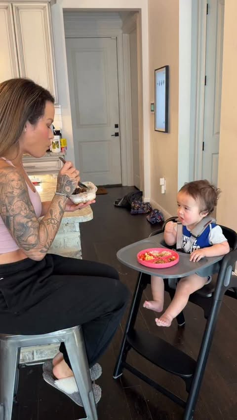 Instagram post by an influencer for Momcozy. Caption reads: [...] share my new high chair from @momcozy called....