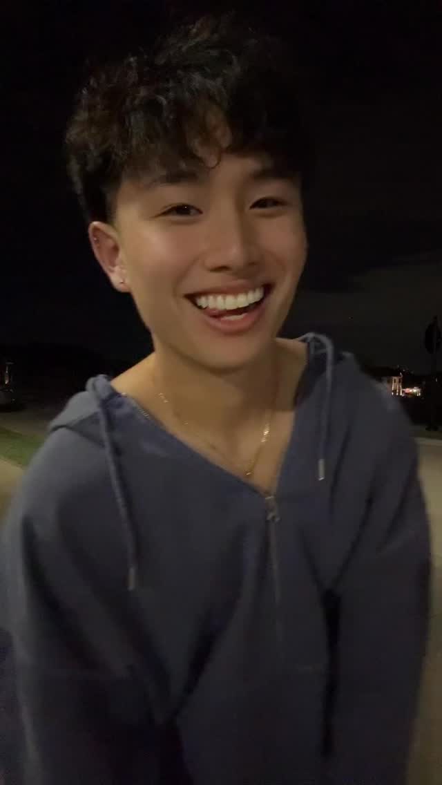 Instagram post by @jonnydho_ for LEWKIN. Caption reads: dont play! @lewkinofficial @lewkinmen #lewkinmen....