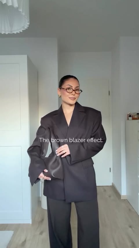 Instagram post by @seher.sz for & Other Stories. Caption reads: This blazer did all the work 🤎 @andotherstories .....