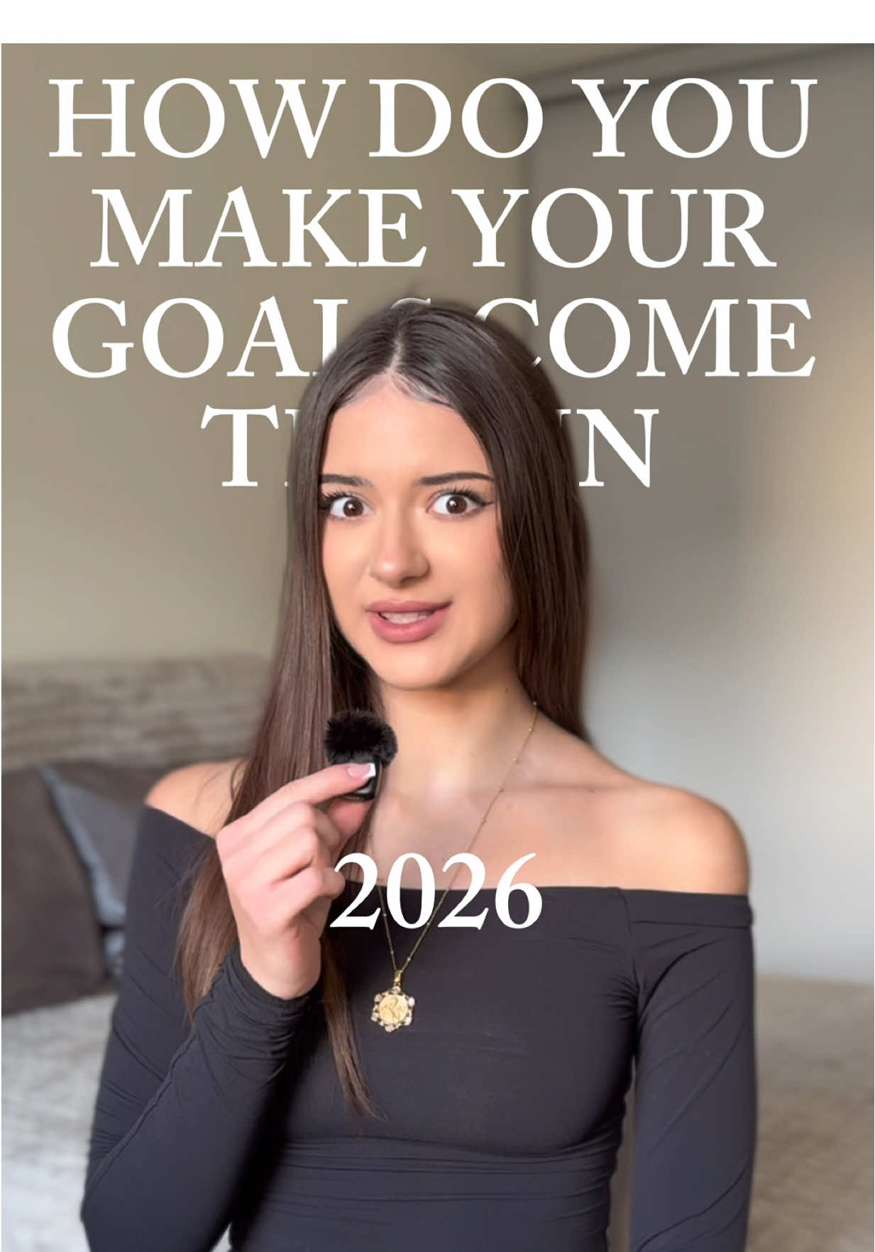 TikTok post by @lisa.nicyyy for Vidawheel Jewelry. Caption reads: 2026 is your year, so make it right with....