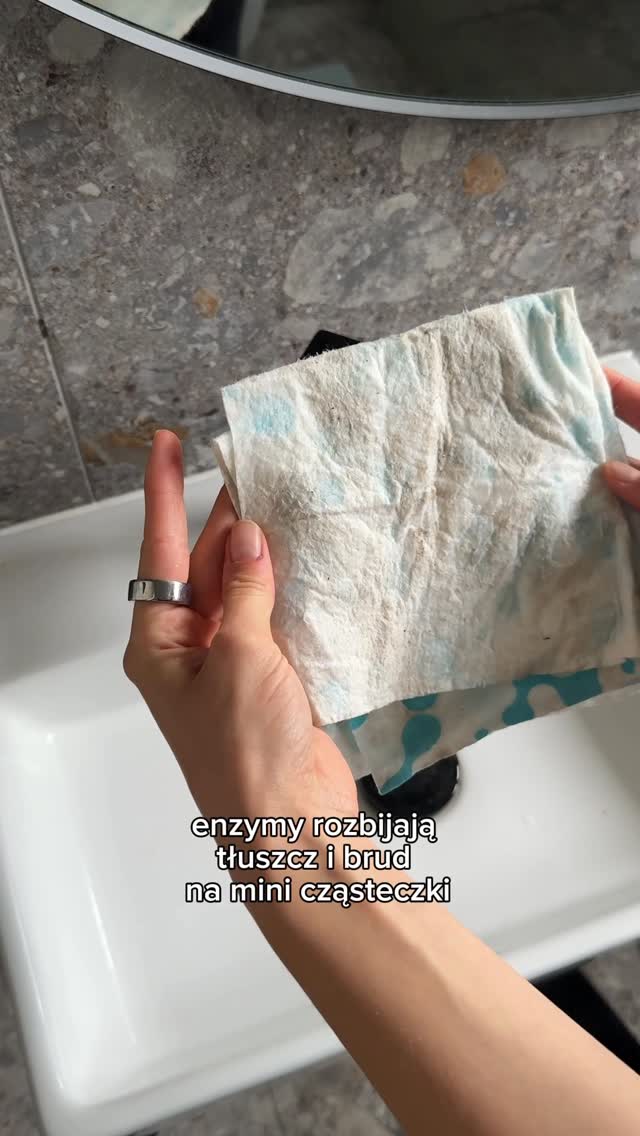 Instagram post by @sledz535 for Vileda. Caption reads: reklama @vileda_polska 
ta ściereczka, tak jak....