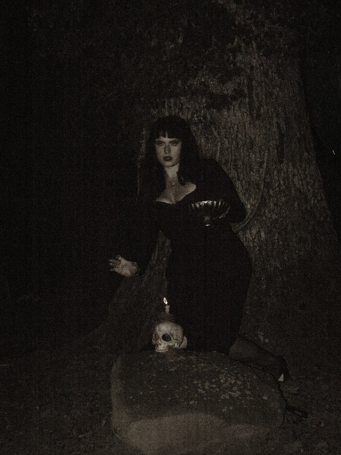 Instagram post by @thewolfinlace for TA3 Swim. Caption reads: #gifted🪐🖤So when I was trying to shoot the....