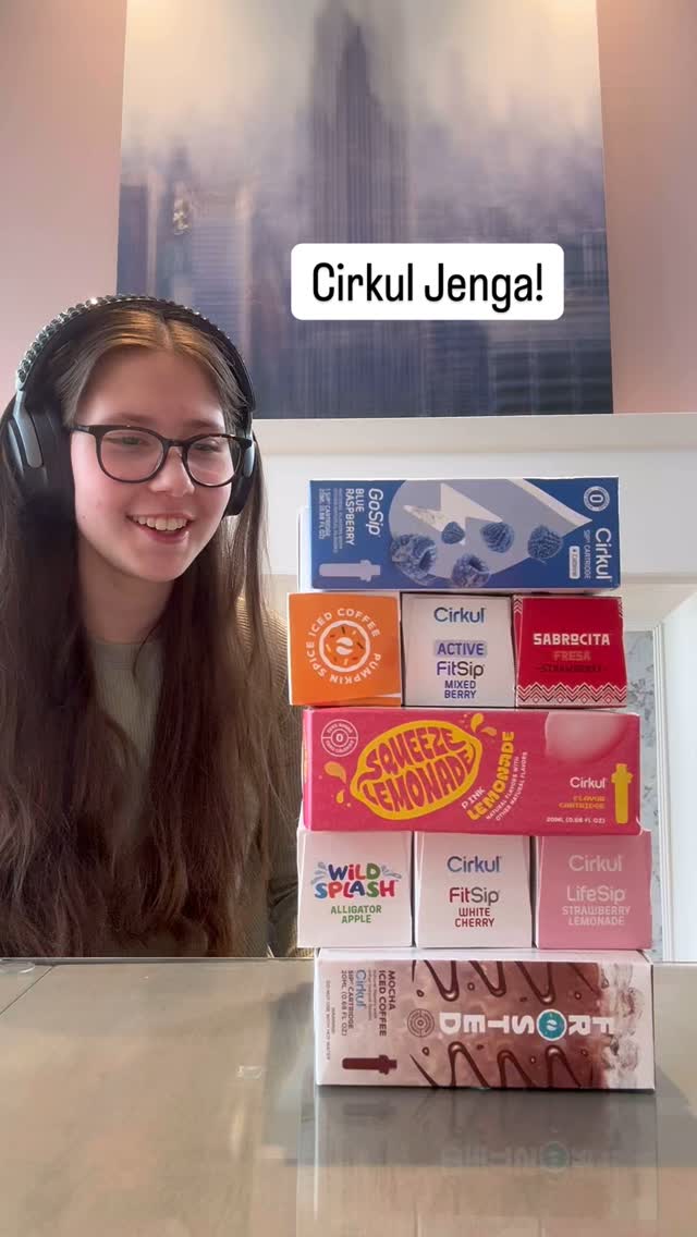 Instagram post by @allaroundarielle for Cirkul. Caption reads: @drinkcirkul has completely changed the way....