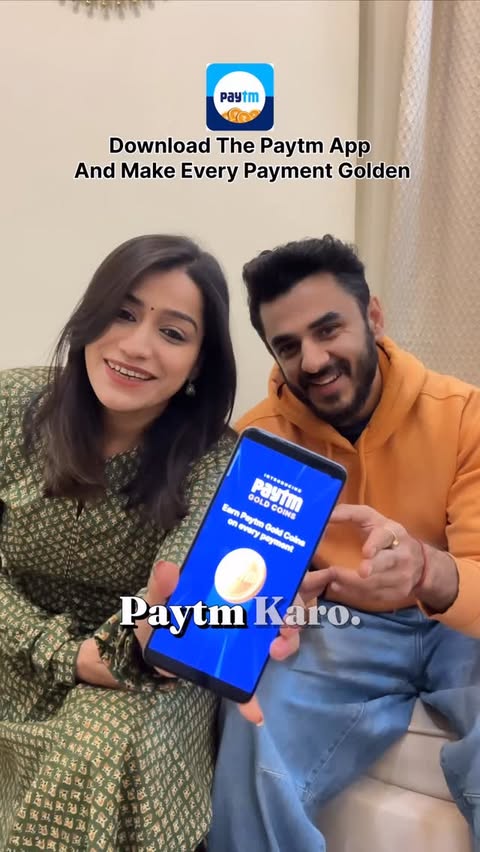 Instagram post by @vaibhavandshweta for Paytm. Caption reads: [...] into smart savings 🇮🇳💛 Pay with Paytm,....