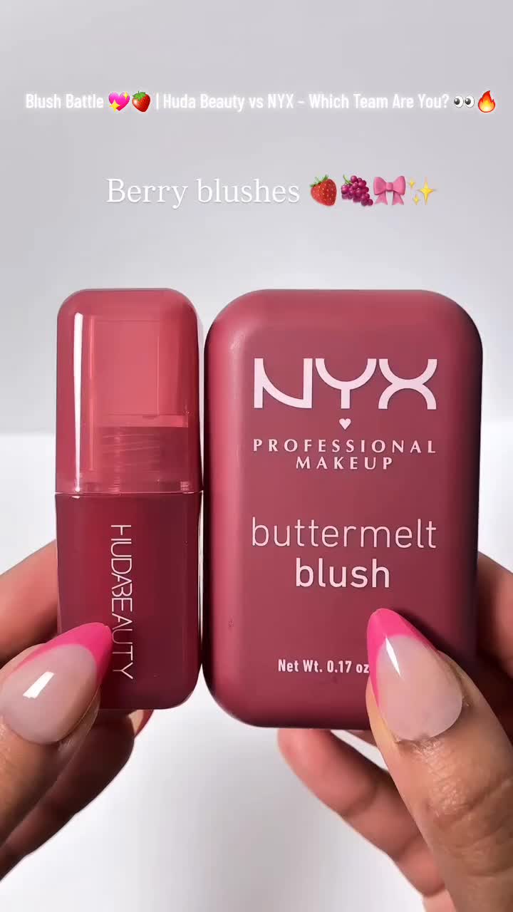 TikTok post by @didjabeauty for Huda Beauty. Caption reads: [...] testé deux pépites 😍 : 👉 @hudabeauty Blush....
