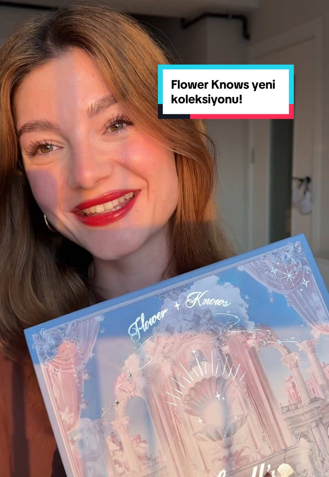 TikTok post by @erinsengul for Flower Knows. Caption reads: Kalbimi biraktim bu koleksiyona 🙂‍↔️🌊 @Flower....