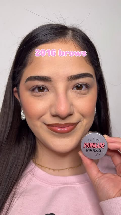 Instagram post by @blendedbybrii for Benefit Cosmetics. Caption reads: [...] with me @blendedbybrii for more....