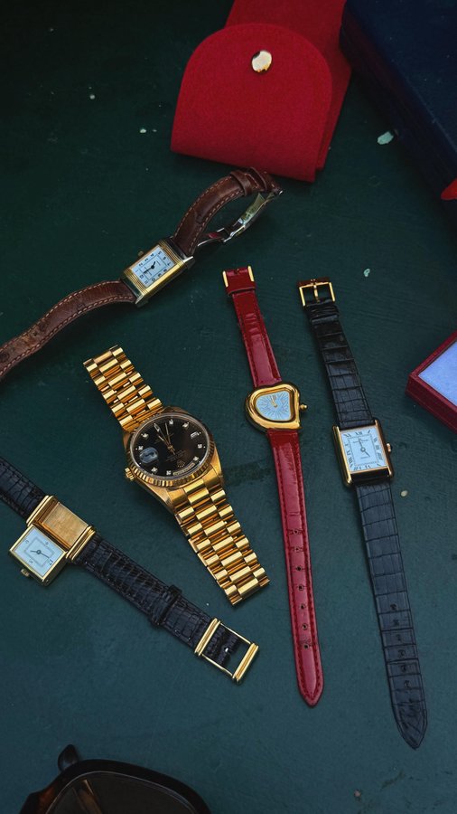 Instagram post by @georgiabenj for Jaeger-LeCoultre. Caption reads: ysl reverso myth: debunked
yes, it’s real. in the....