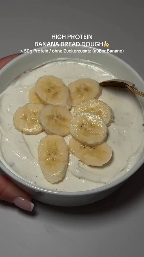 Instagram post by @laetitiaszabo for More Nutrition. Caption reads: [...] ihr immer maximal bei More Nutrition &....