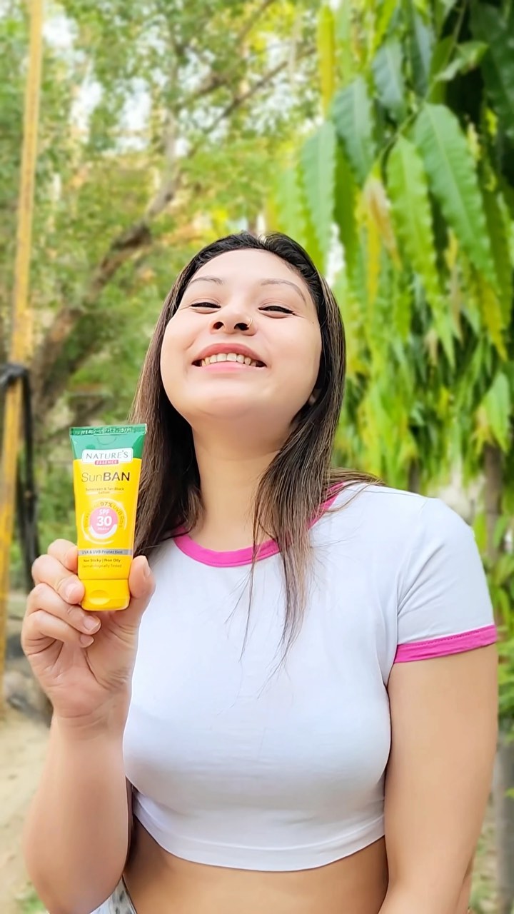 Instagram post by @daizz_vlogs for Nature’s Essence. Caption reads: #ad 
I found the super affordable sunscreen with....