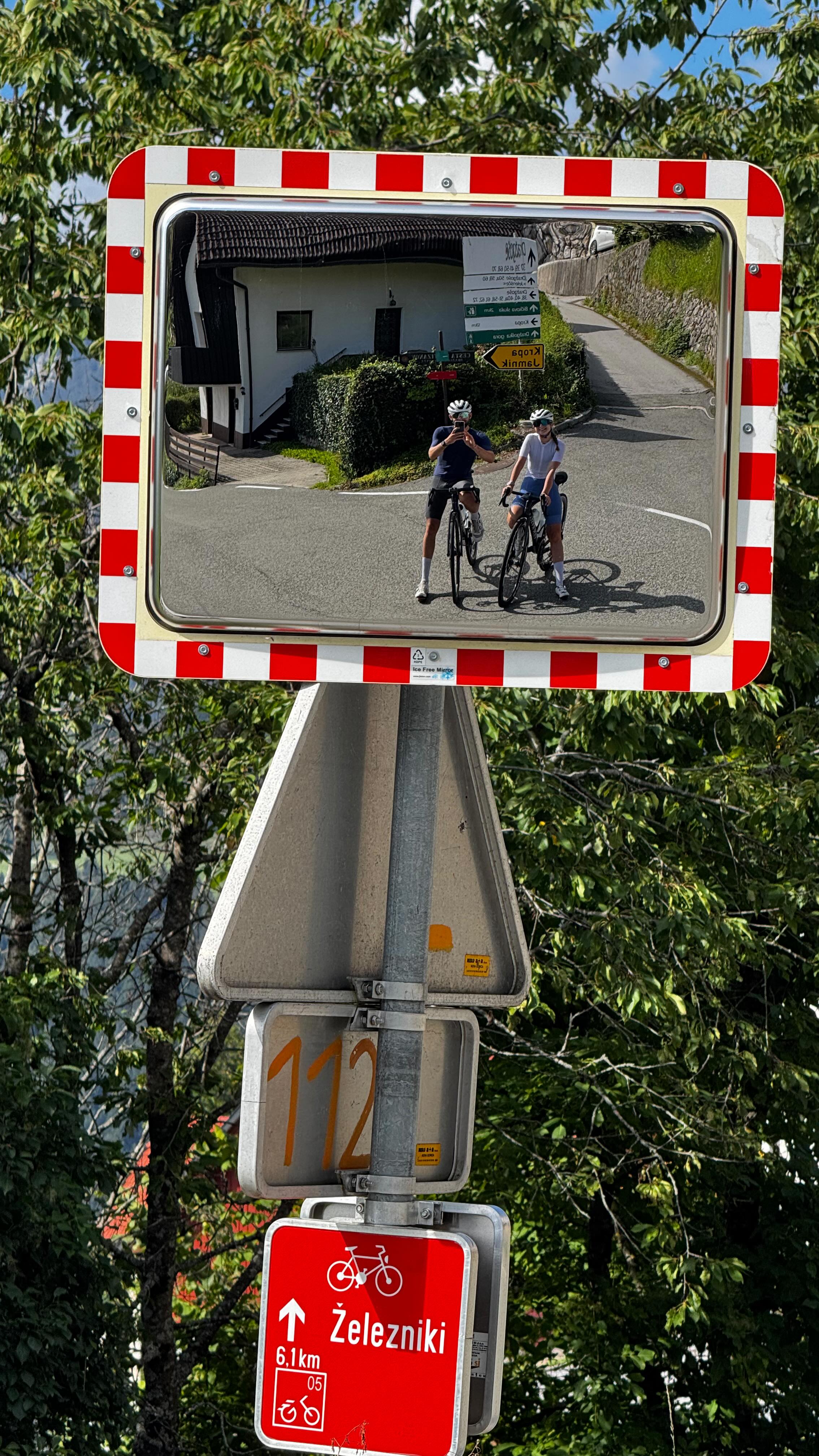 Instagram post by @noemie_rochard for Siroko. Caption reads: Fall in love again and again with @sirokocycling....