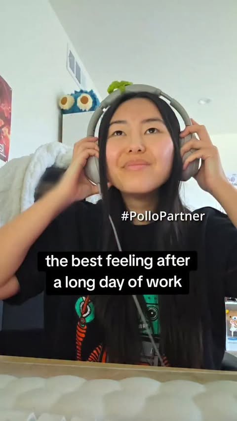 Instagram post by @sonderingemily for El Pollo Loco. Caption reads: #PolloPartner I'm obsessed with El Pollo Loco's....