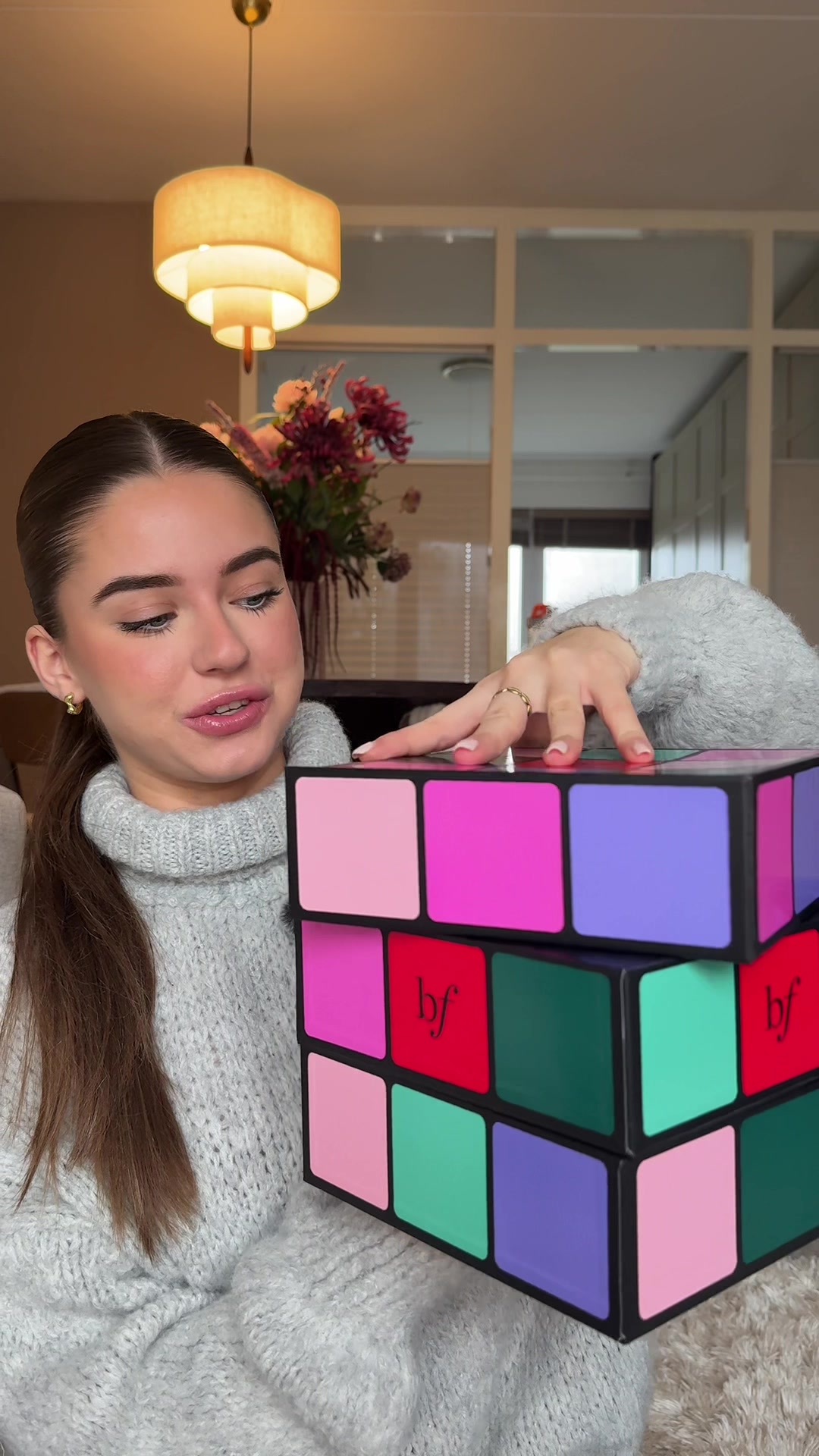 TikTok post by @indysuzanna for Benefit Cosmetics. Caption reads: Love me some @Benefit Cosmetics NL 🥹🩷, thankyou .