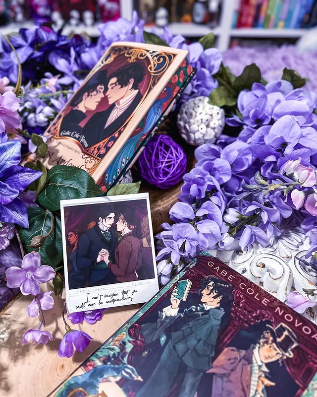Instagram post by @bookworm_panda for Fae Crate. Caption reads: [...] around the items.] ‌ #FCUntilTheEnd....