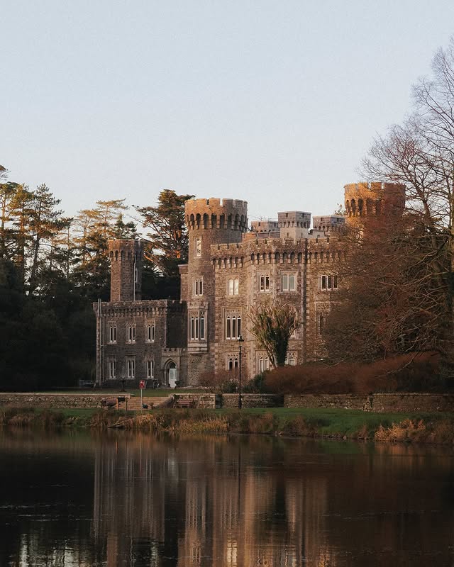 Instagram post by @ellasveganplate for Tradlands. Caption reads: One of my resolutions for 2026 is to go on more....