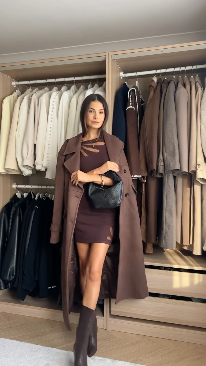 Instagram post by @fashionbymnp for Abbott Lyon. Caption reads: GRWM wearing my @abbottlyon jewellery! the perfect....