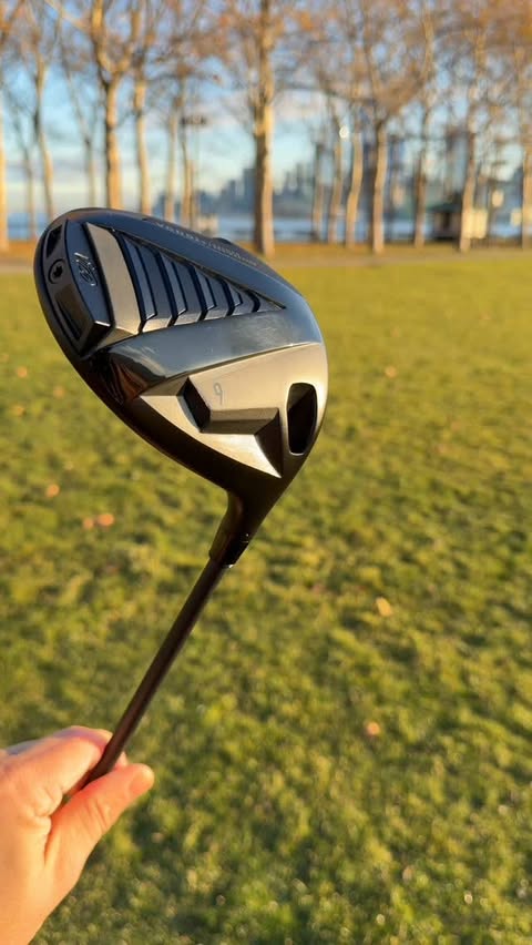 Instagram post by @welikegolf for VICE GOLF. Caption reads: Vice Golf VDG01+ is… gorgeous 🥲 what are your....