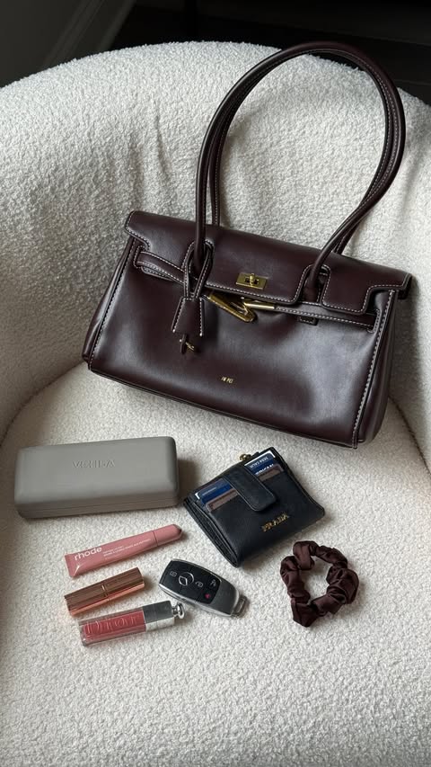 Instagram post by @sssedcalik for JW PEI. Caption reads: [...] can use my code BC26seda for 15% off. ✨....