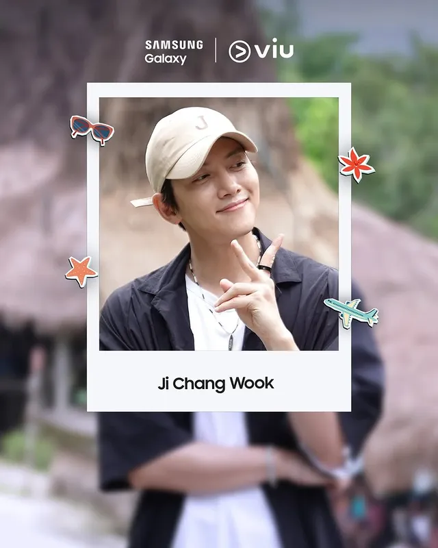 Instagram post by @coffeeplease_jcw for Viu Indonesia. Caption reads: [...] 😍😍😍😚 Thank you for sharing @viuindonesia....