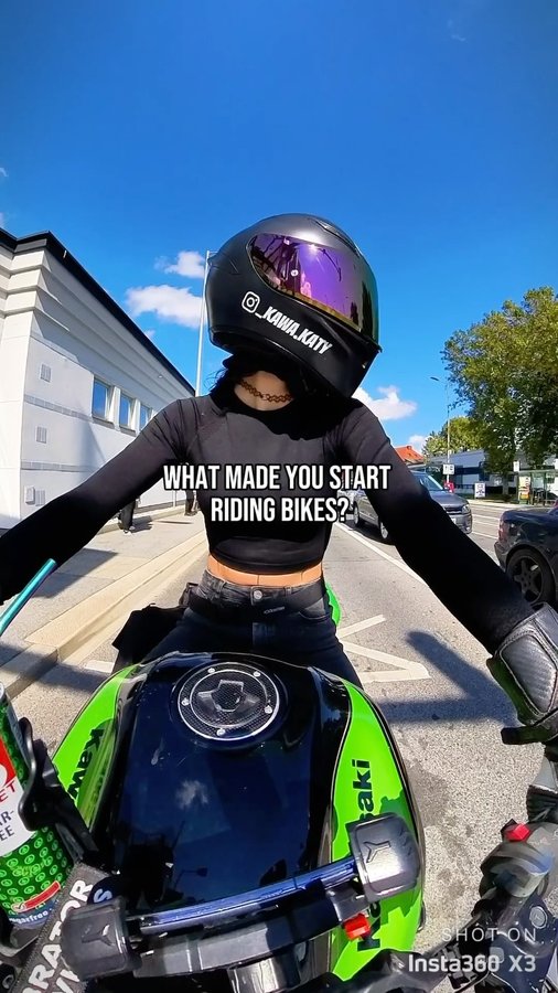 Instagram post by @_kawa.katy for MoltenCores. Caption reads: Daddy‘s proud of his little princess ❤️👨🏻 . . .....