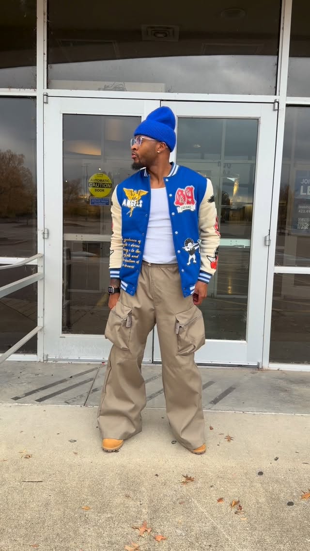 Instagram post by @king_kt3 for mnml. Caption reads: It’s hard to pull off Super baggy clothes 😅 . But....