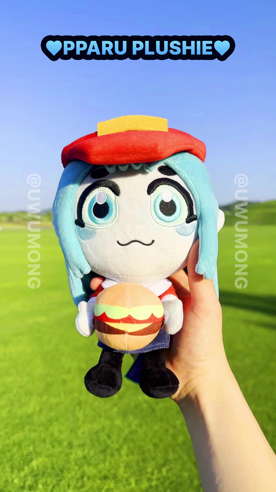 TikTok post by @uwumong for Makeship. Caption reads: [...] 기간 한정 판매 상품이니 놓치지 마세요 ‼️🤩 (프로필 링크 확인)....