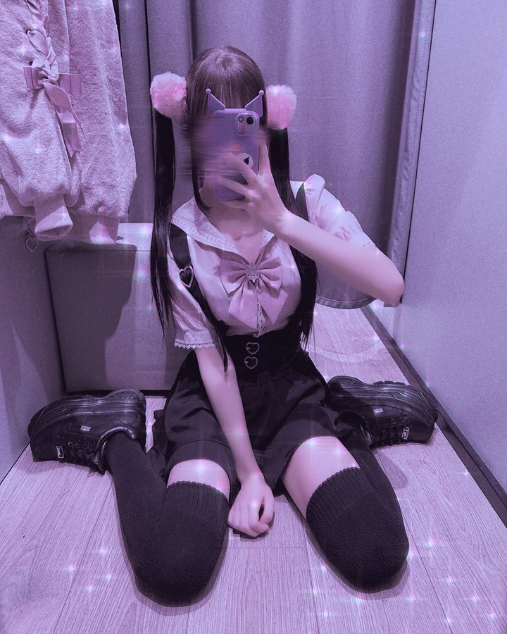 Instagram post by @s.x1ller for Honeypepperix. Caption reads: ʚ ✞ ɞ 𝒫𝑅 @_honeypepper9 のかわいいお洋服𐔌՞･·･՞𐦯🎀....