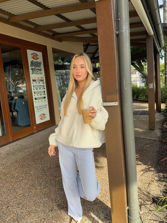 Instagram post by @0emmamac for Cotton On Body. Caption reads: hgw attire @cottononbody #ad.