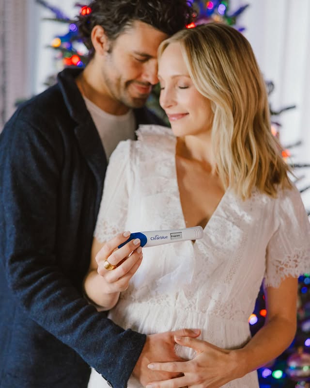 Instagram post by @candiceking for Clearblue. Caption reads: #ClearbluePartner We’re having a baby! Baby [...].