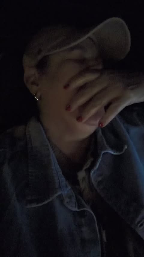 Instagram post by @littlecajunhouse for H-E-B. Caption reads: One day I’ll go to the grocery store at the same....