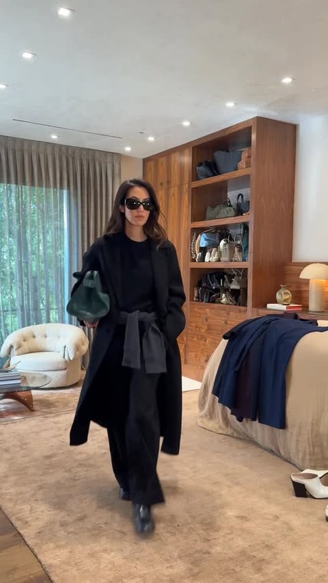 Instagram post by @taniasarin for Banana Republic. Caption reads: [...] sweater and winter basics from....