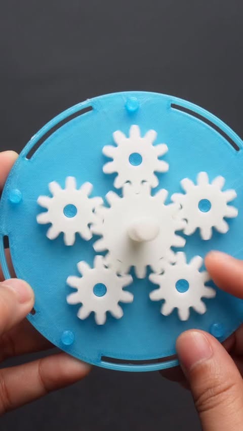 Instagram post by @stan.3dprints for Creality. Caption reads: 3D Printed Christmas Mechanical Gear Box

Join the....